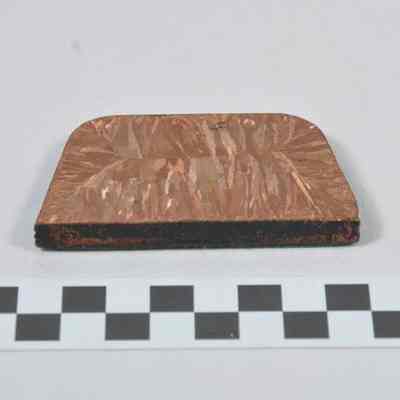 Metal paperweight