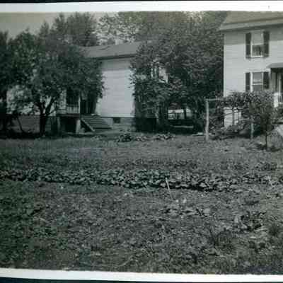 unidentified houses (ARC499-12)