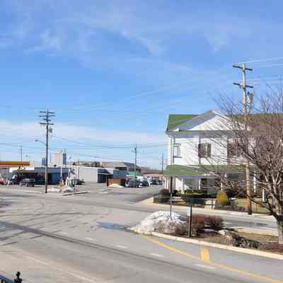 Fairfax Boulevard, Charles Town
