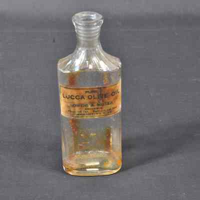 Clear glass pharmacy bottle