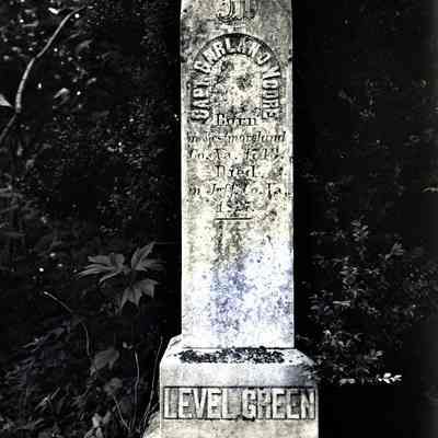 Captain Garland Moore (1743-1827) headstone. "Level Green" engraved at bott