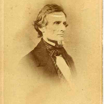 Carte-de-visite of Jefferson Davis