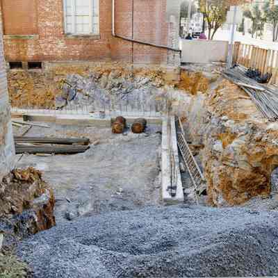 Site excavation Nov 1, 1999