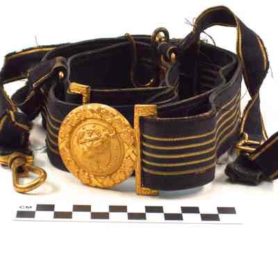 Dress sword belt with buckle and keeper