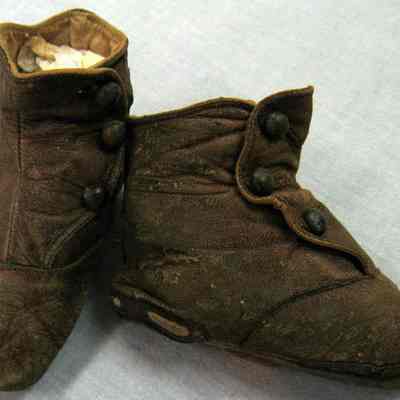Child's or baby's shoes