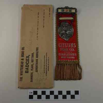 Ribbon envelope - on left