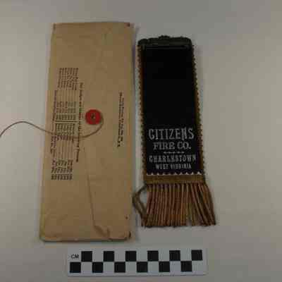 Ribbon envelope - on left