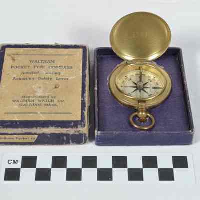 Waltham Pocket Type compass
