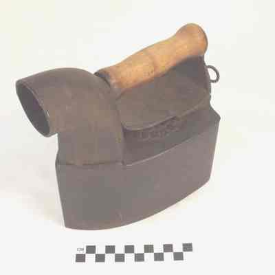 Charcoal iron with large spout or chimney