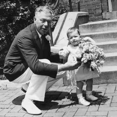 Jim and Elinor at Louise's wedding