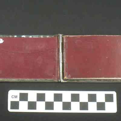 Hinged silver note pad