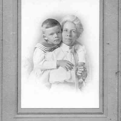 Mrs. Lewis Long and her grandson, Lewis Long Allen