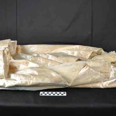 Two piece silk/satin wedding dress - bottom of skirt