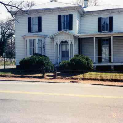 Baylor home, Mildred and Congress streets: Origformat: Other