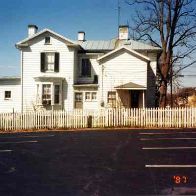 Baylor home, Mildred and Congress streets: Origformat: Other