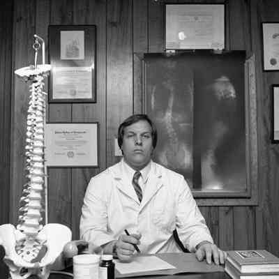 Dr. Ward, chiropractor, office and staff