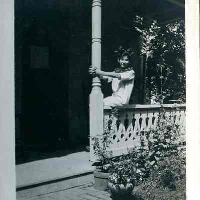 Lillian Ott (ARC499-30)