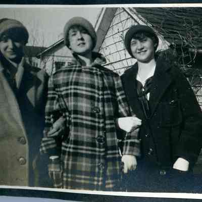 Lillian Ott (on right) with two friends (ARC499-31)