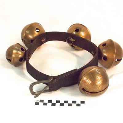 Brass sleigh bells