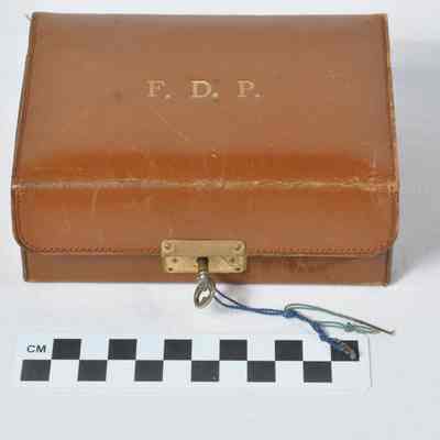 Brown leather-covered box - outside