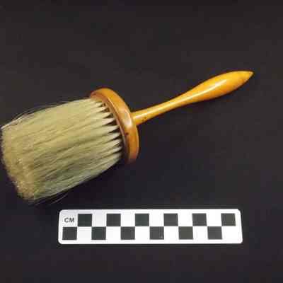 Hat or clothes brush