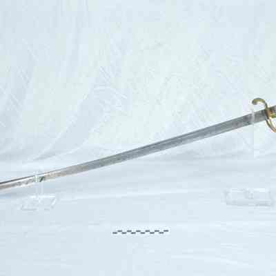 1833 model officer's sword
