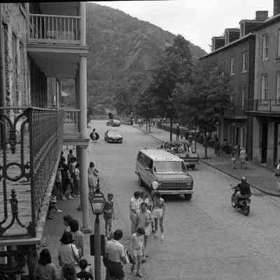 Crowds and traffic September 4 and 5, Labor Day weekend, Harpers Ferry