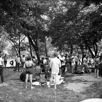 Crowds and traffic September 4 and 5, Labor Day weekend, Harpers Ferry
