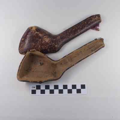 Meerschaum smoking pipe box