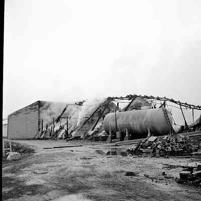 Miller Chemical Co. fire, 1975: Origformat: Other