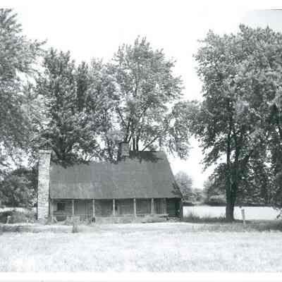 Side view of Peter Burr House