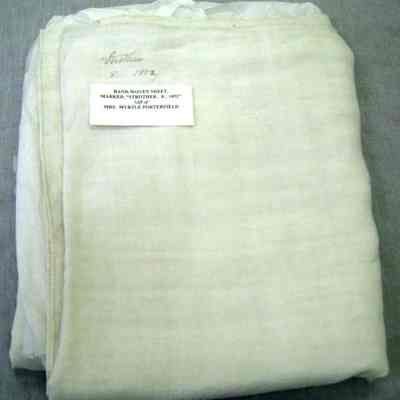 Handwoven linen sheet: Origformat: Other