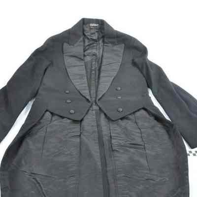 Tuxedo with jacket with tails