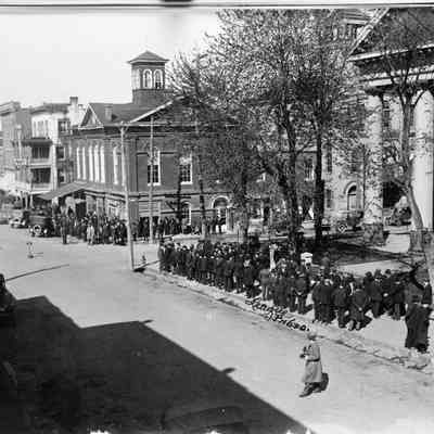 Miners' trial, group outside of Court House
