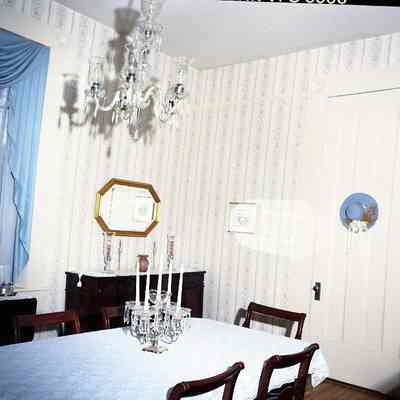 Carriage House - interiors