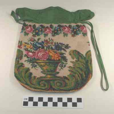 Ladies draw-string handbag