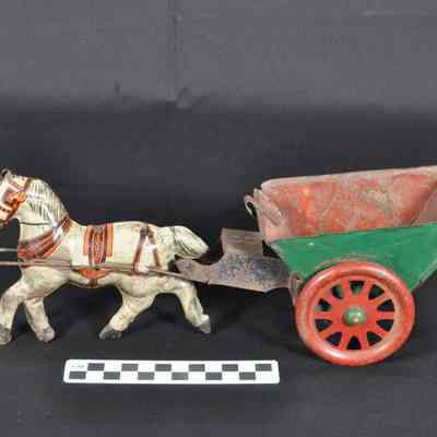 Tin horse with cart