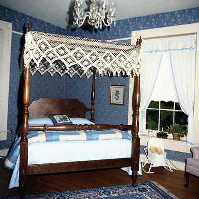 Carriage House - interiors