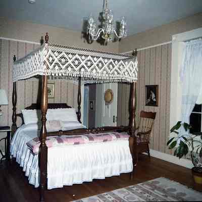 Carriage House - interiors