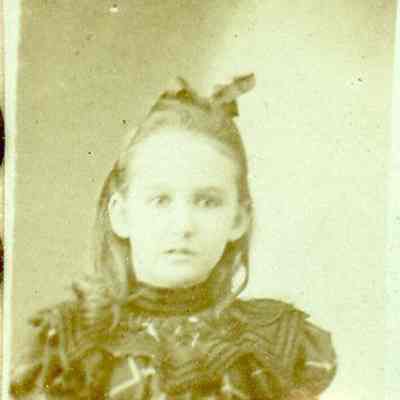 Sepia photo of young girl