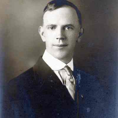 Portrait of Robert Rissler