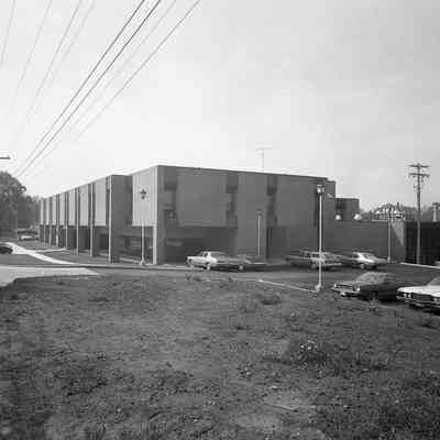 Jefferson Memorial Hospital, 1975