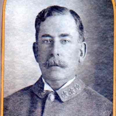 R. P. Chew in Confederate veteran uniform