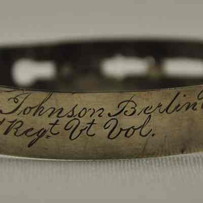 Silver colored metal bracelet