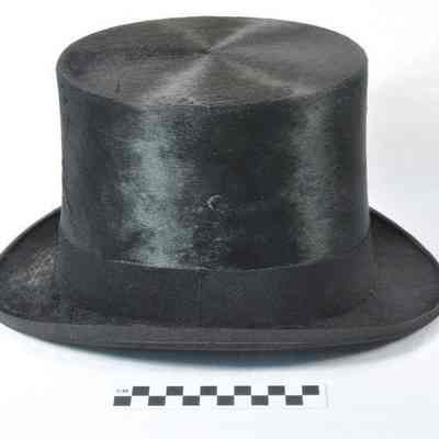 Black beaver and white silk top hat