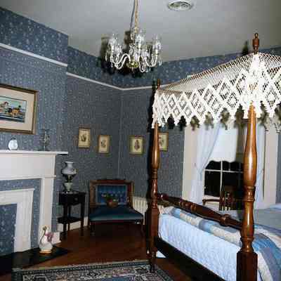 Carriage House - interiors