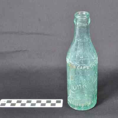 Conklyn glass beverage bottle