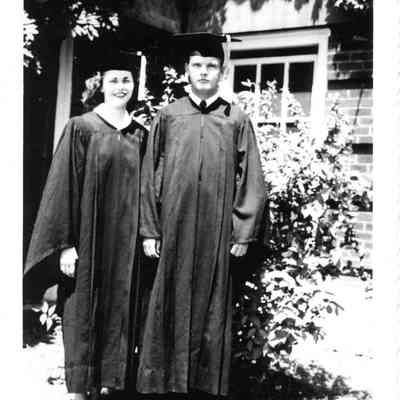 Mary Milton Simmons & Abe (Julian) Phillips at WVU - June, 1950