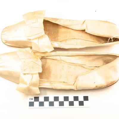 Satin wedding slippers