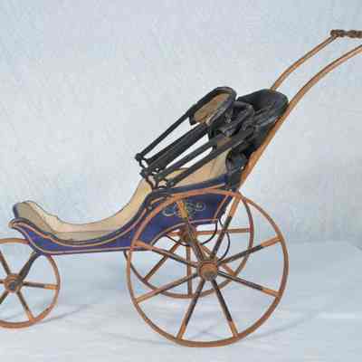 Wooden baby carriage